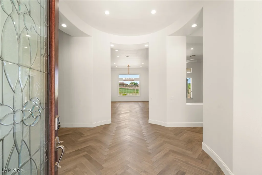 9 Knob Oak, Henderson, NV 89052