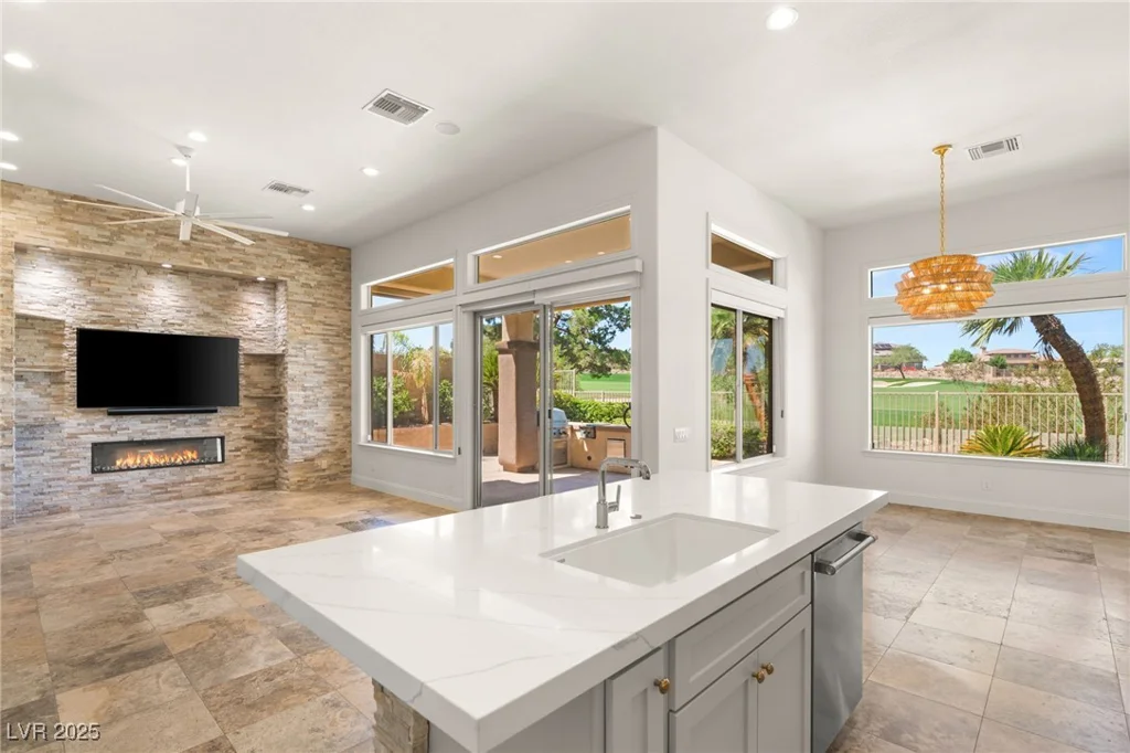 9 Knob Oak, Henderson, NV 89052