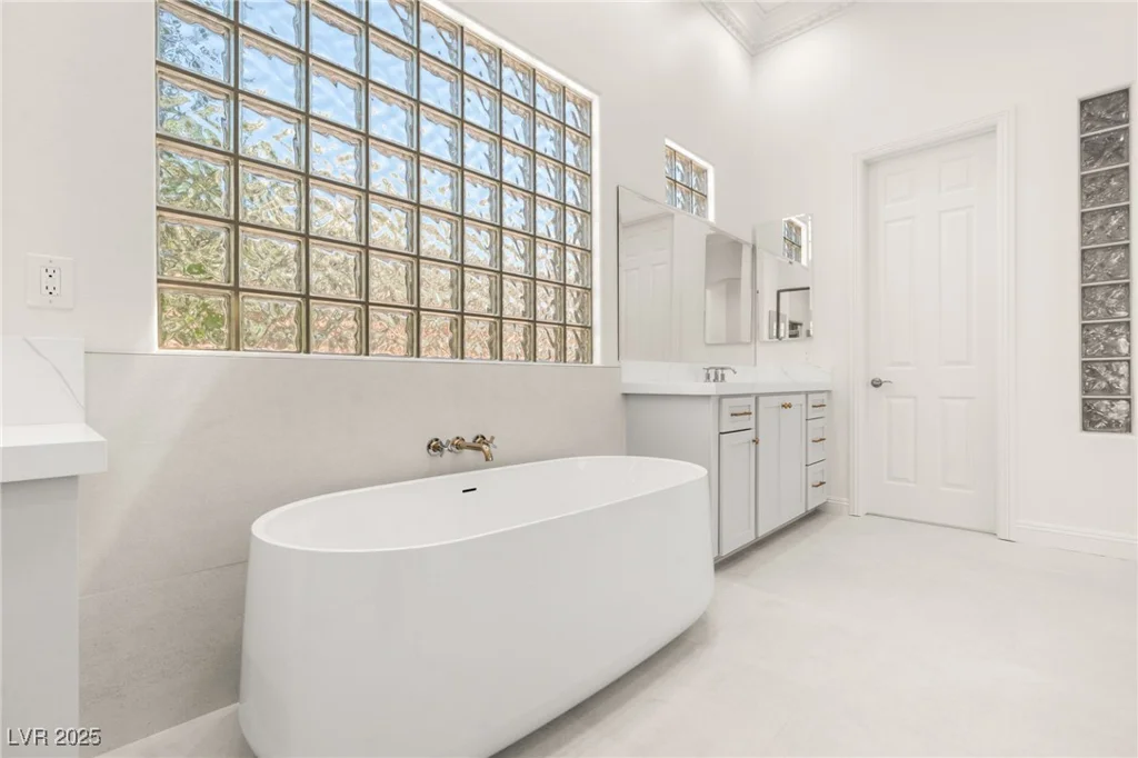 9 Knob Oak, Henderson, NV 89052
