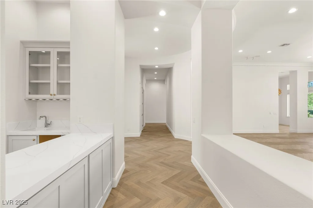 9 Knob Oak, Henderson, NV 89052