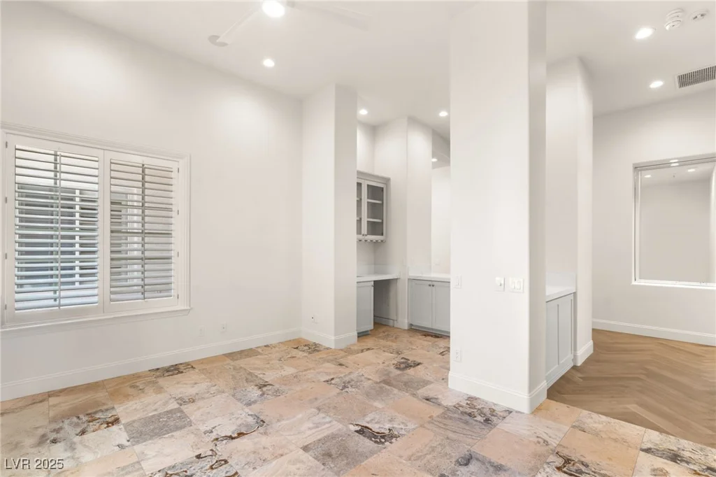 9 Knob Oak, Henderson, NV 89052