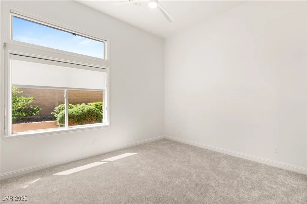 9 Knob Oak, Henderson, NV 89052