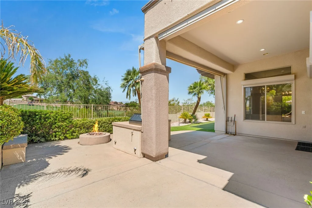9 Knob Oak, Henderson, NV 89052
