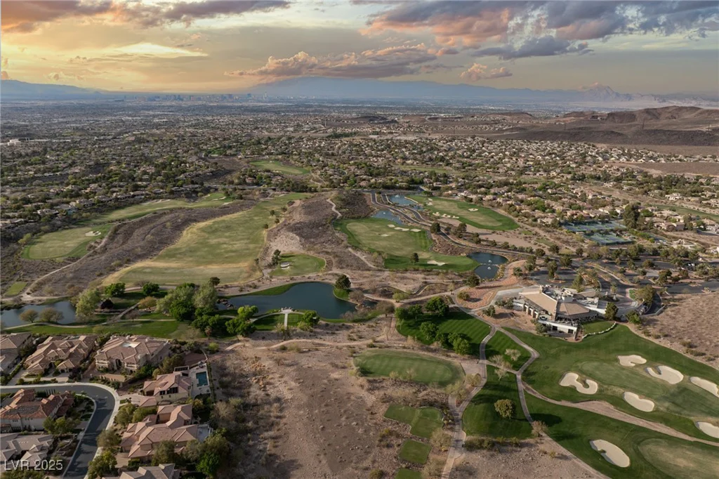 9 Knob Oak, Henderson, NV 89052