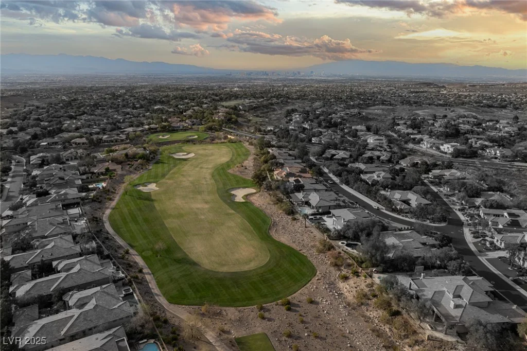 9 Knob Oak, Henderson, NV 89052