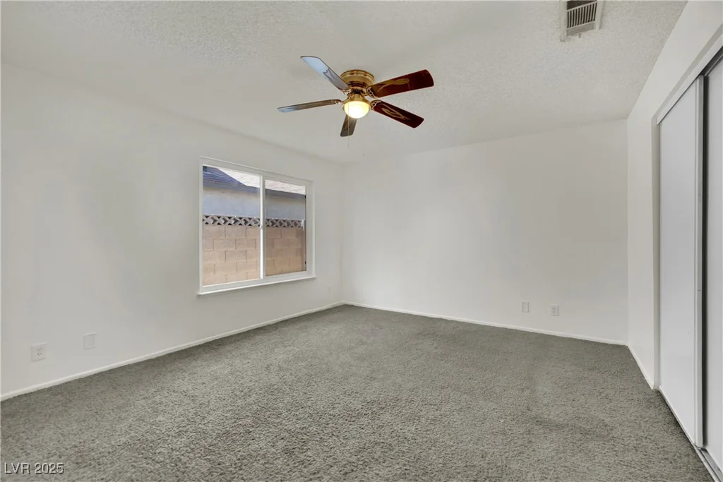 1676 Divinity, Las Vegas, NV 89142
