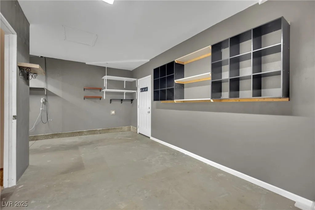1676 Divinity, Las Vegas, NV 89142