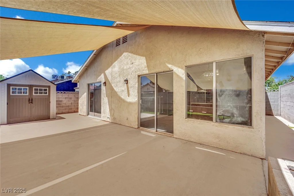 1676 Divinity, Las Vegas, NV 89142