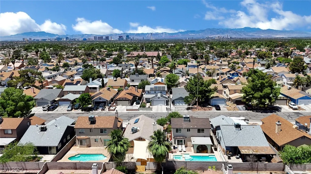 1676 Divinity, Las Vegas, NV 89142