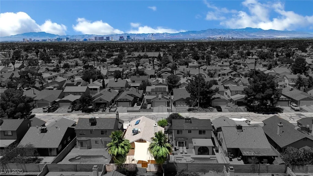 1676 Divinity, Las Vegas, NV 89142