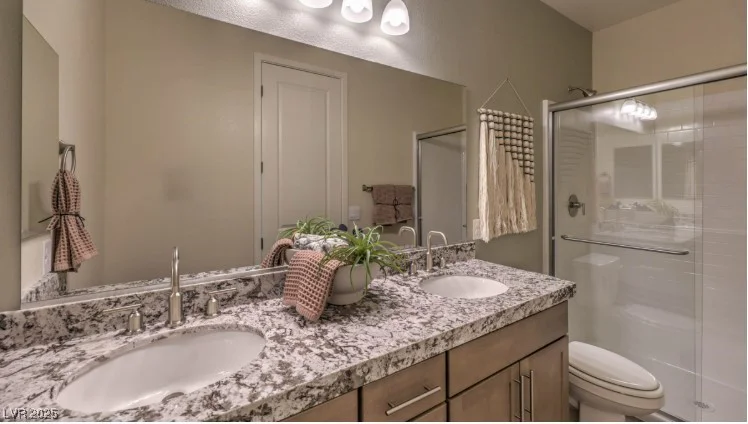 7712 Serenity Bay, North Las Vegas, NV 89084