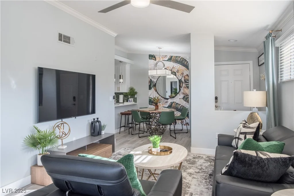 4400 Jones, Las Vegas, NV 89103