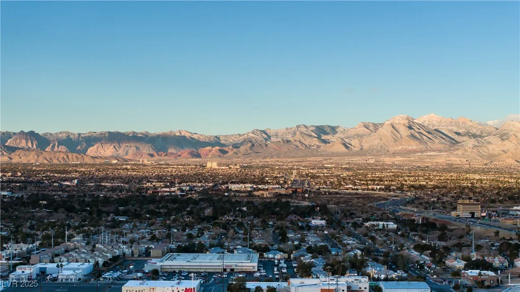 700 Carson, Las Vegas, NV 89106
