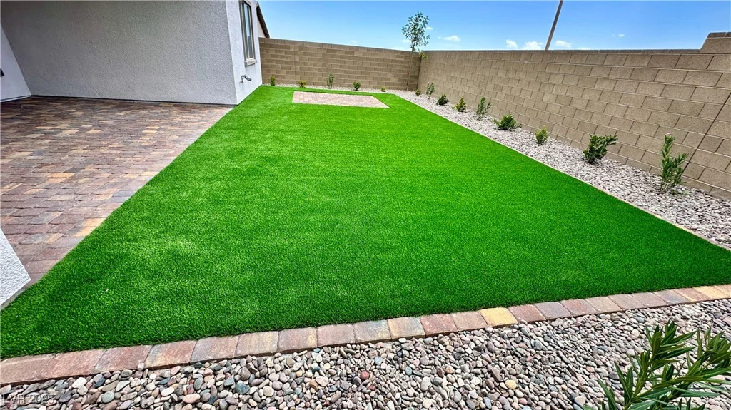 11707 Hatchling, Las Vegas, NV 89138
