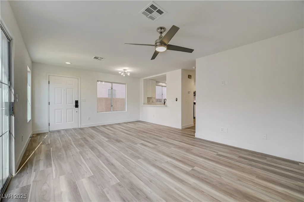 22 Belle Essence, Las Vegas, NV 89123