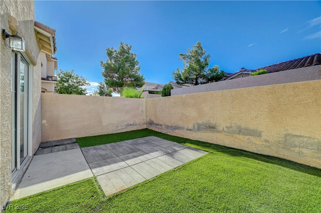 22 Belle Essence, Las Vegas, NV 89123