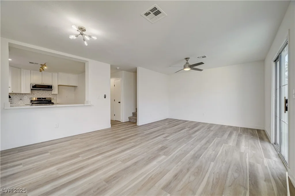22 Belle Essence, Las Vegas, NV 89123