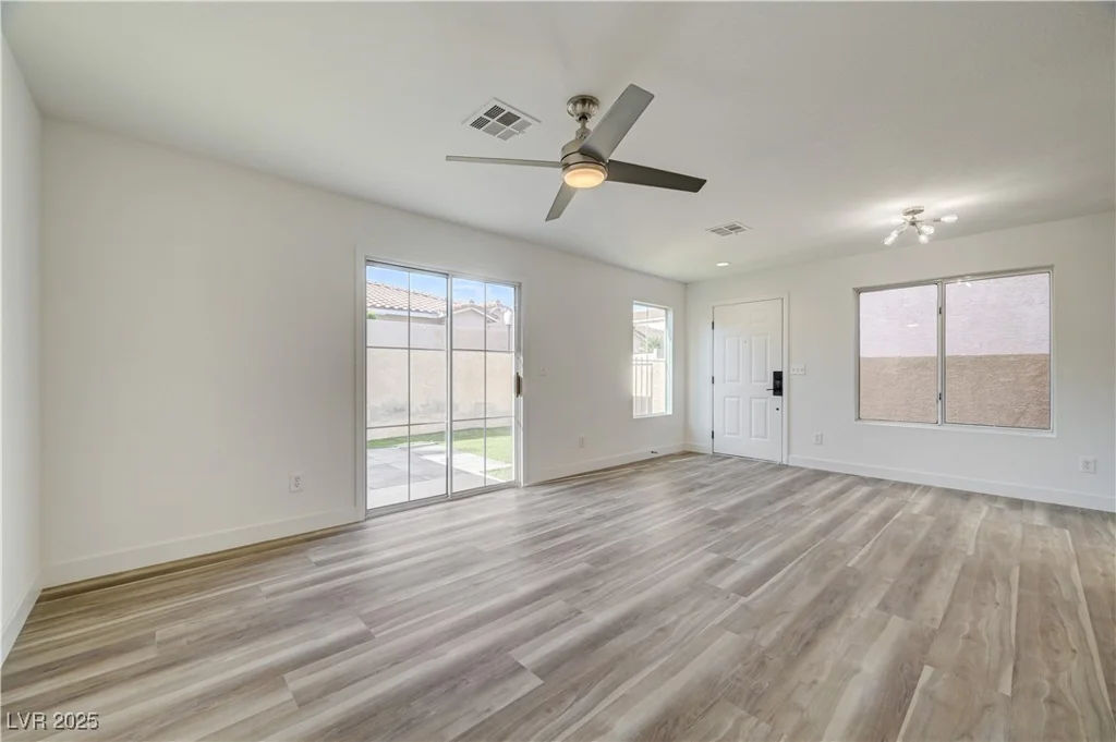 22 Belle Essence, Las Vegas, NV 89123