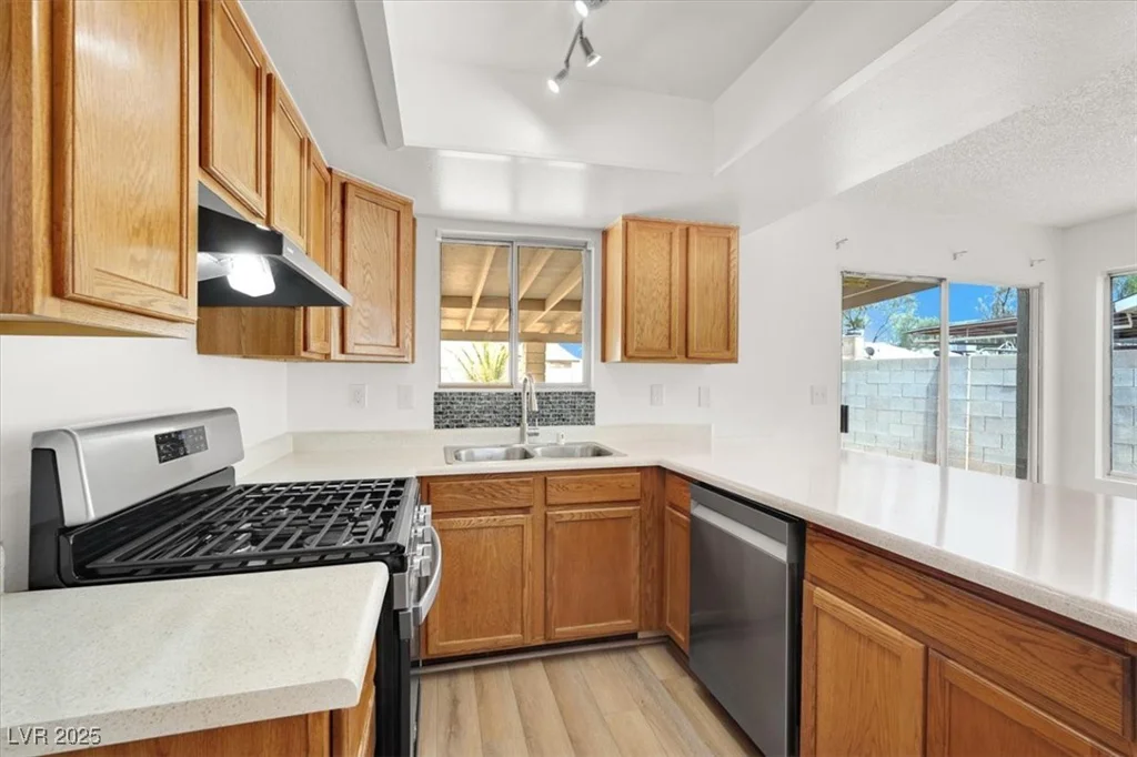 3908 Longfellow, Las Vegas, NV 89115