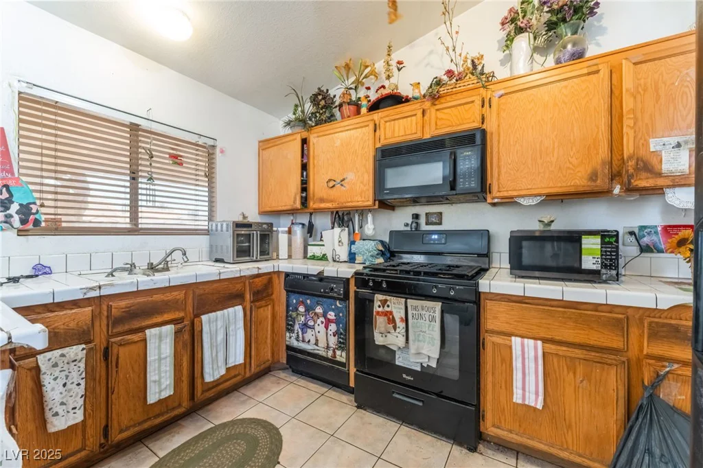 3437 Sullivan, North Las Vegas, NV 89032