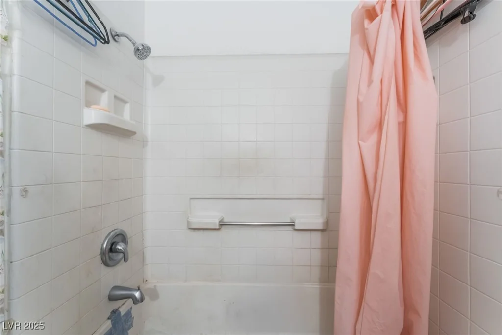 3437 Sullivan, North Las Vegas, NV 89032