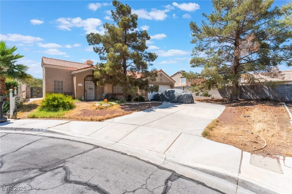 3437 Sullivan, North Las Vegas, NV 89032