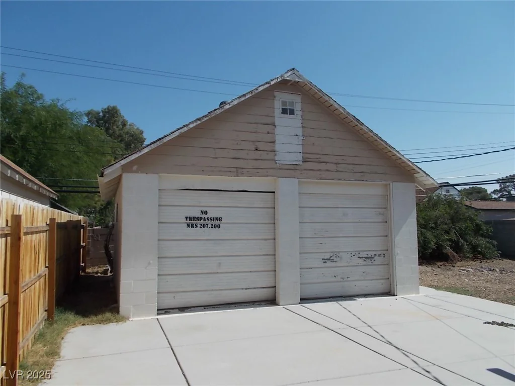 1321 Griffith, Las Vegas, NV 89104
