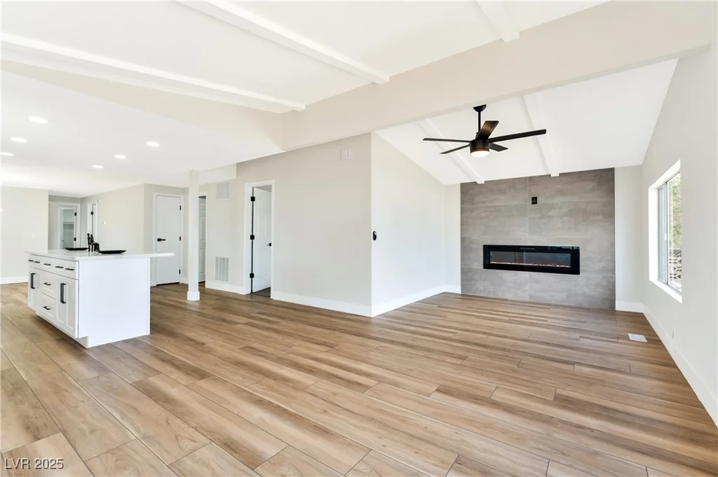 3501 Pinon Peak, Las Vegas, NV 89115