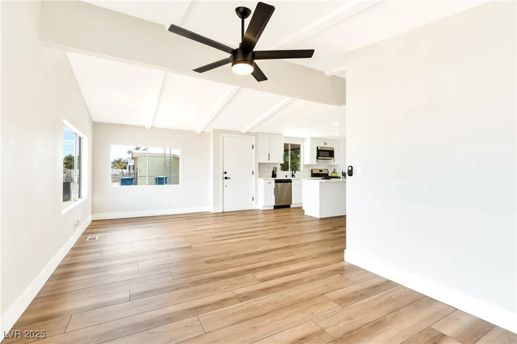 3501 Pinon Peak, Las Vegas, NV 89115