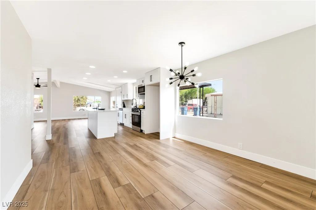 3501 Pinon Peak, Las Vegas, NV 89115