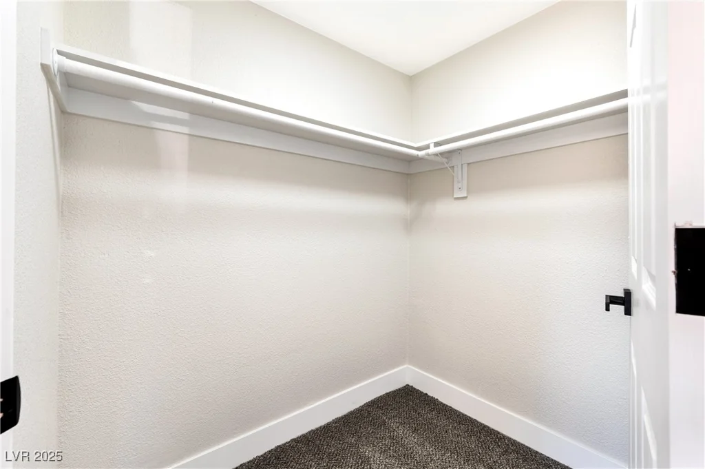 3501 Pinon Peak, Las Vegas, NV 89115