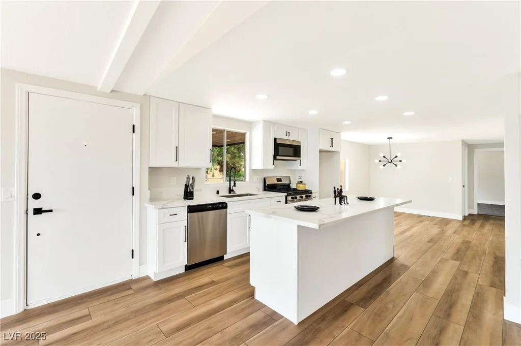 3501 Pinon Peak, Las Vegas, NV 89115