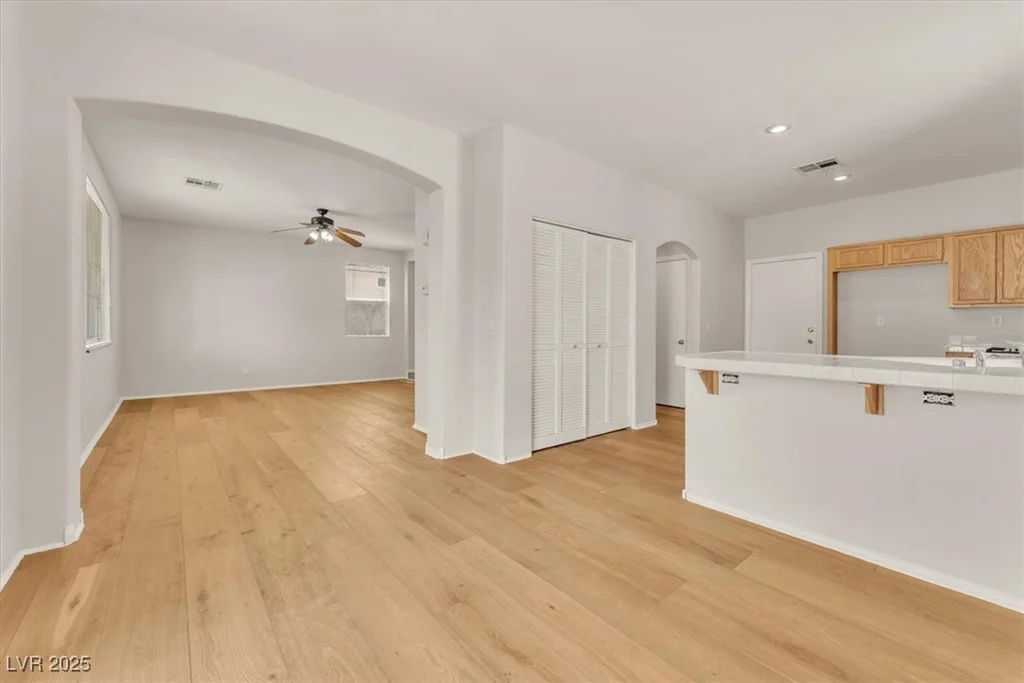 9948 Trailing Vine, Las Vegas, NV 89183