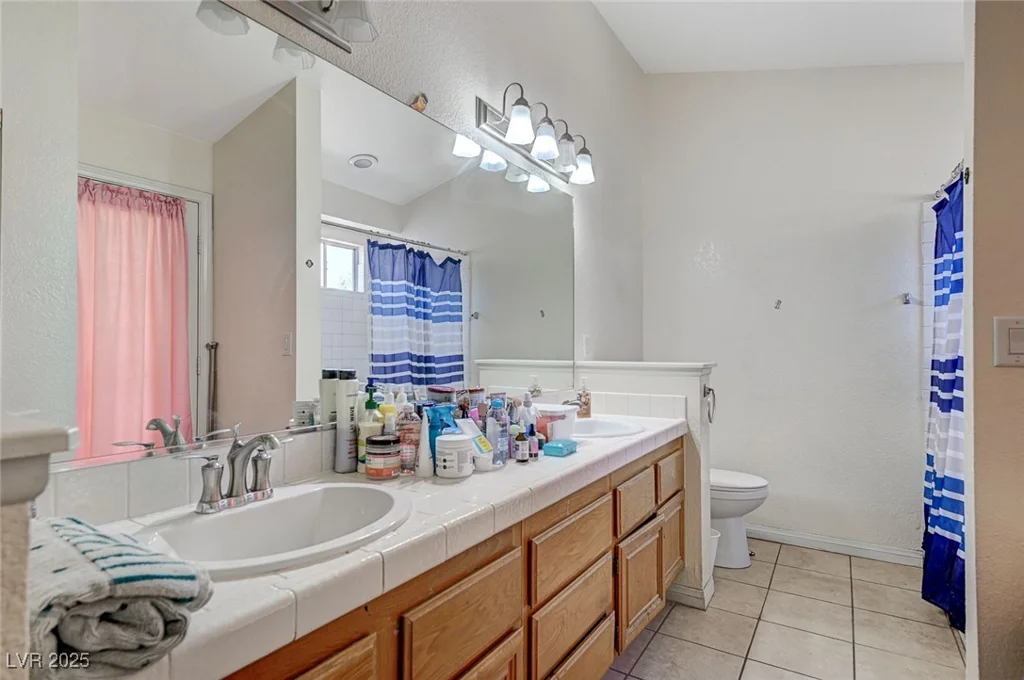 4112 Dove Creek, North Las Vegas, NV 89032