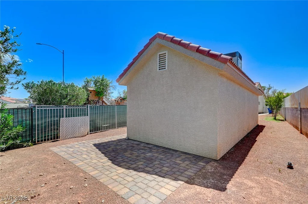 4112 Dove Creek, North Las Vegas, NV 89032