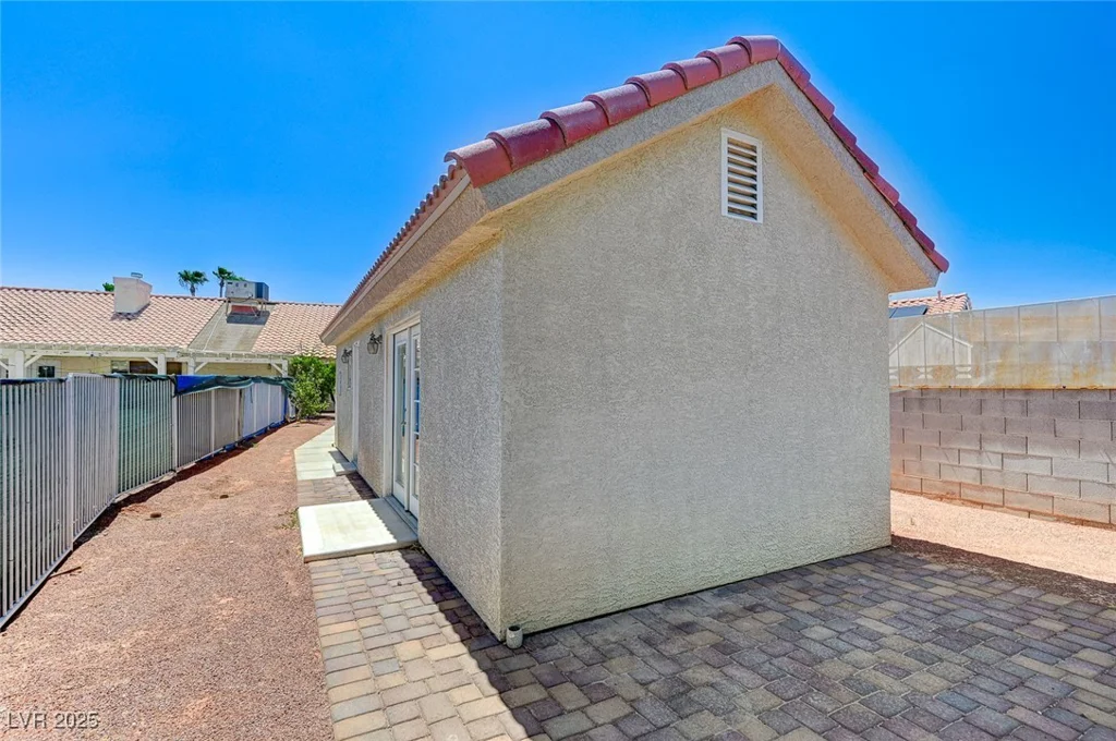 4112 Dove Creek, North Las Vegas, NV 89032