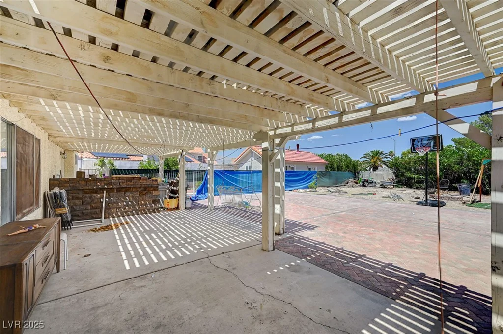 4112 Dove Creek, North Las Vegas, NV 89032