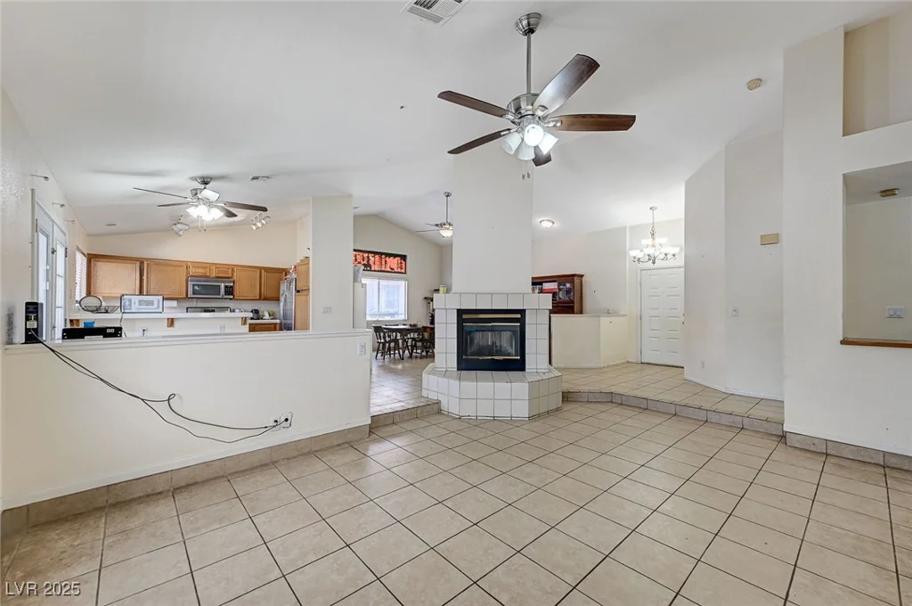 4112 Dove Creek, North Las Vegas, NV 89032
