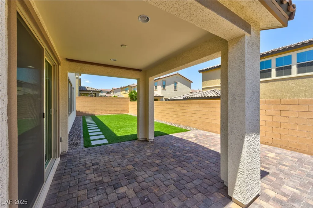 10270 Turkish Pine, Las Vegas, NV 89166