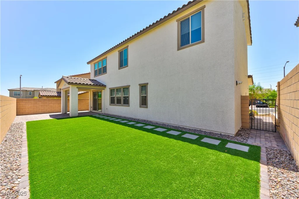 10270 Turkish Pine, Las Vegas, NV 89166
