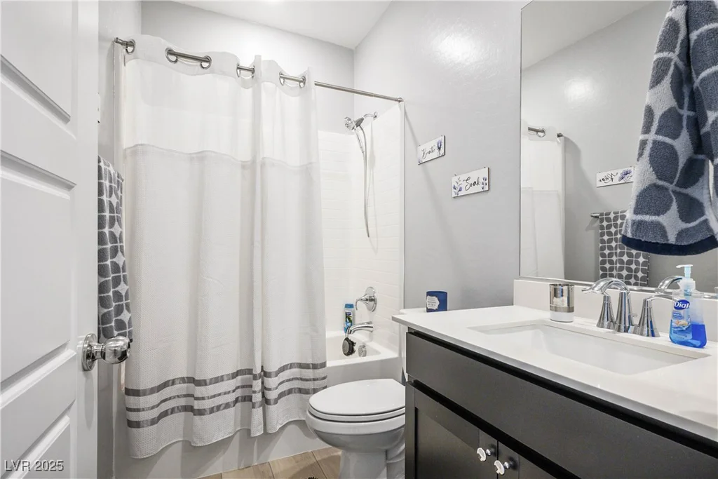 7009 Judith River, North Las Vegas, NV 89084