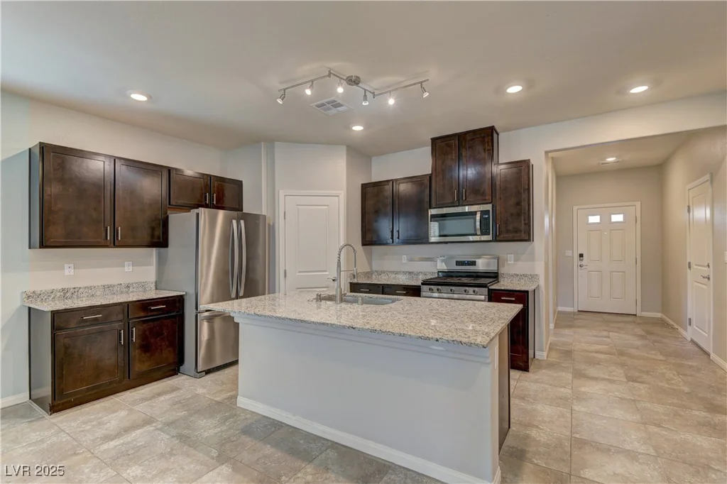 4441 Glossier, North Las Vegas, NV 89084