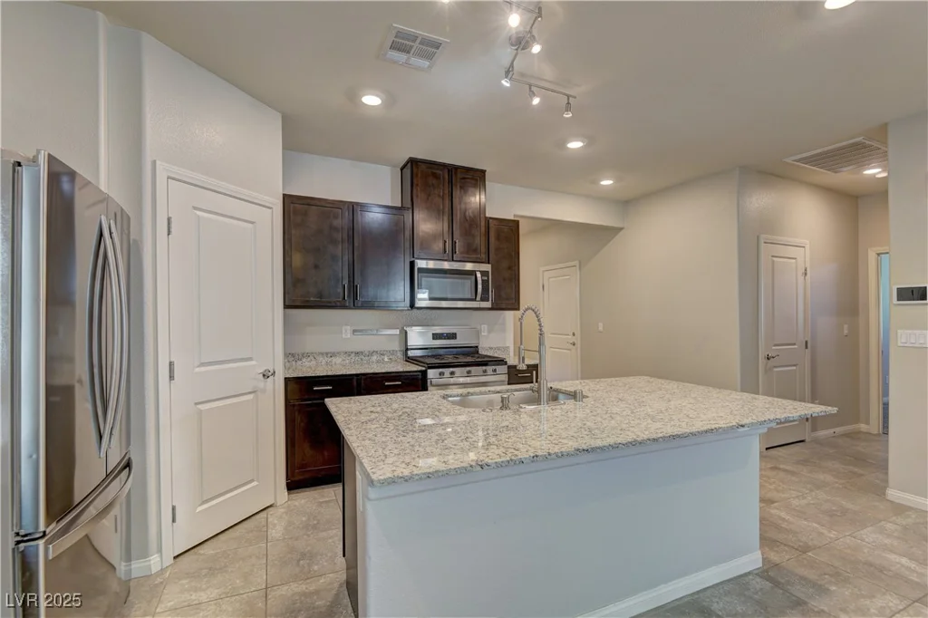 4441 Glossier, North Las Vegas, NV 89084