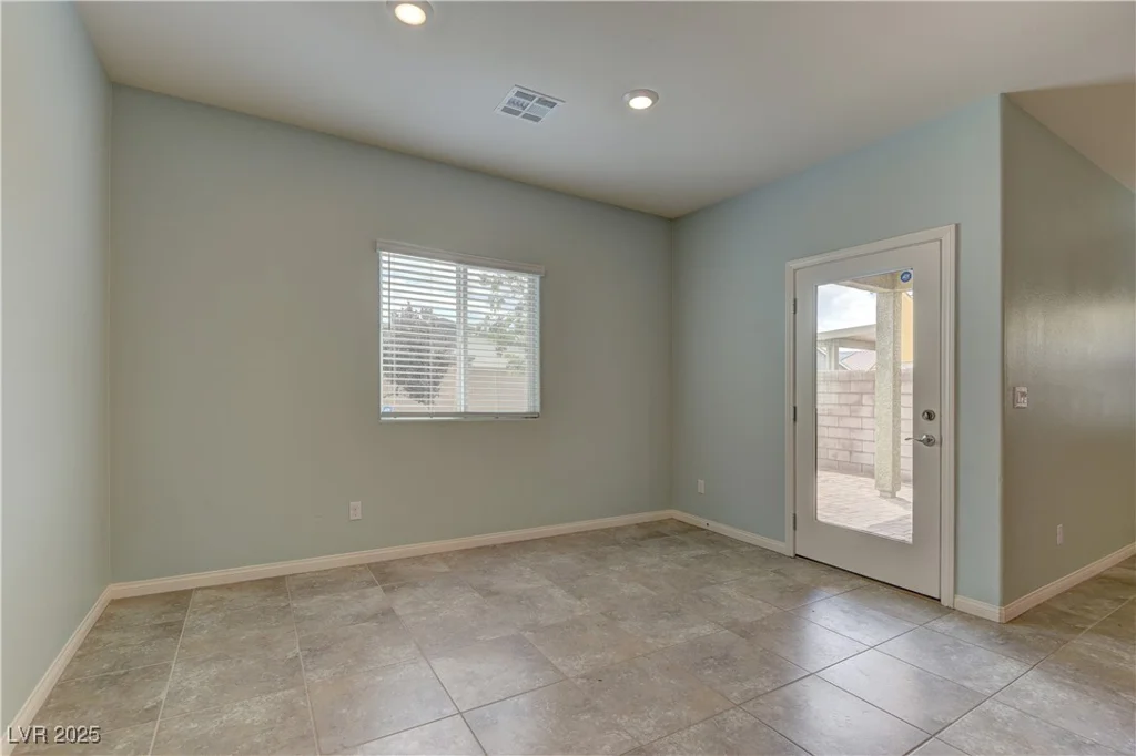 4441 Glossier, North Las Vegas, NV 89084