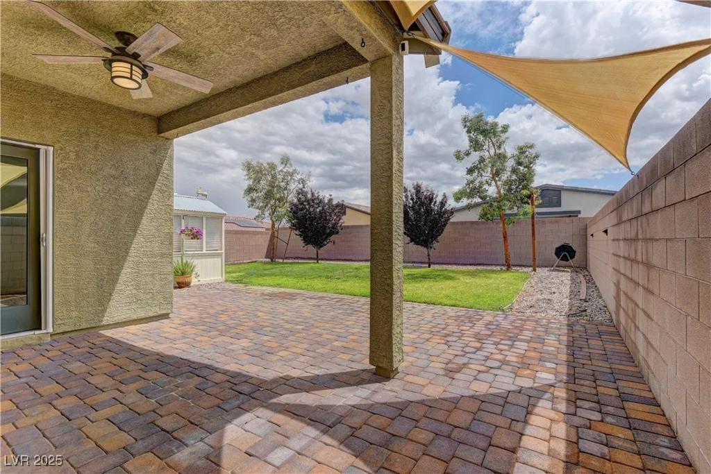 4441 Glossier, North Las Vegas, NV 89084