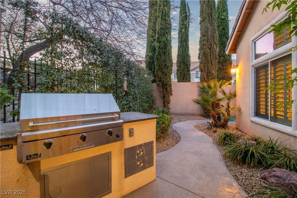 1501 Via Salaria, Henderson, NV 89052