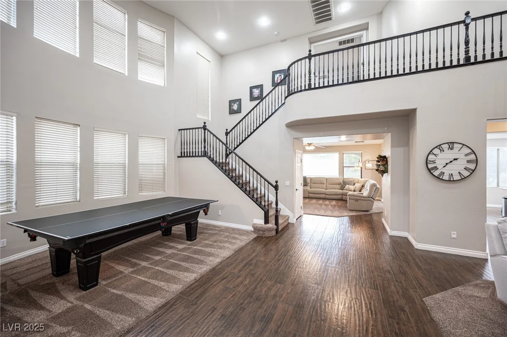 6937 Puetollano, North Las Vegas, NV 89084