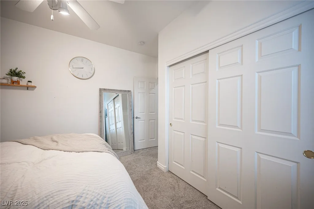 6937 Puetollano, North Las Vegas, NV 89084