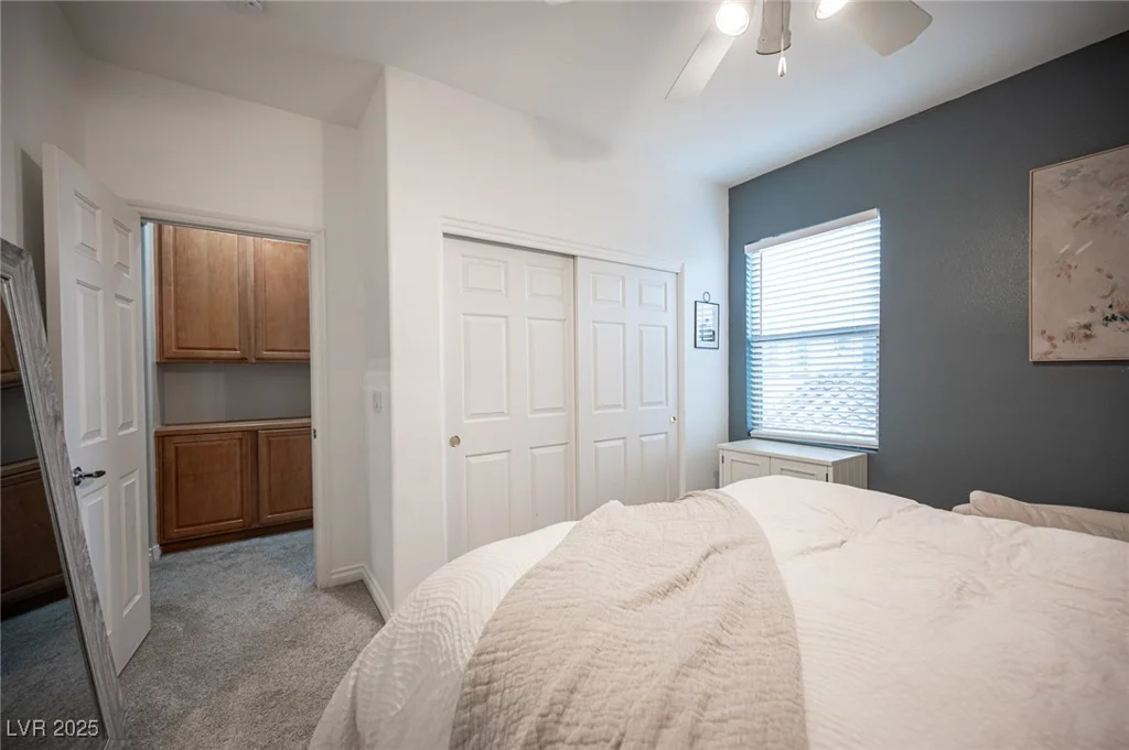 6937 Puetollano, North Las Vegas, NV 89084
