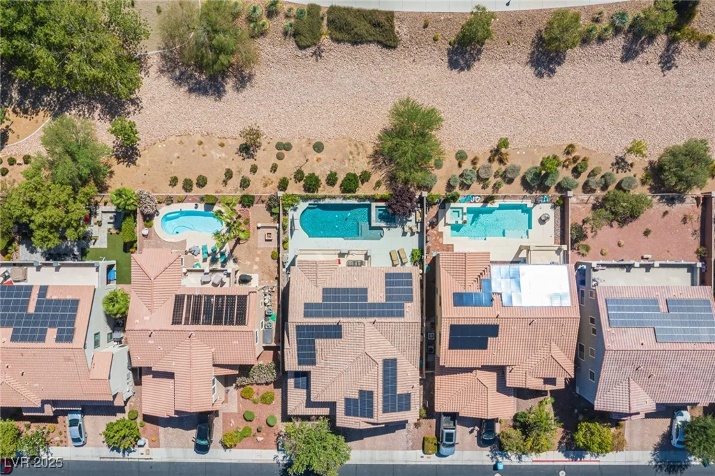 6937 Puetollano, North Las Vegas, NV 89084